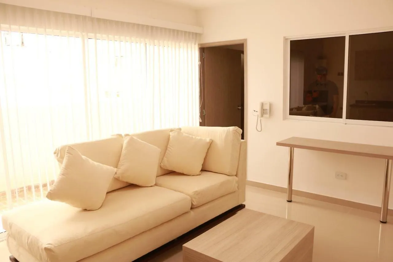 קאלי Aparta Suites La Flora