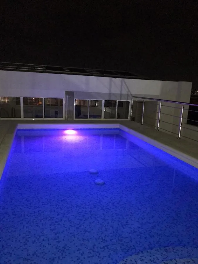 מלון קאלי Aparta Suites La Flora